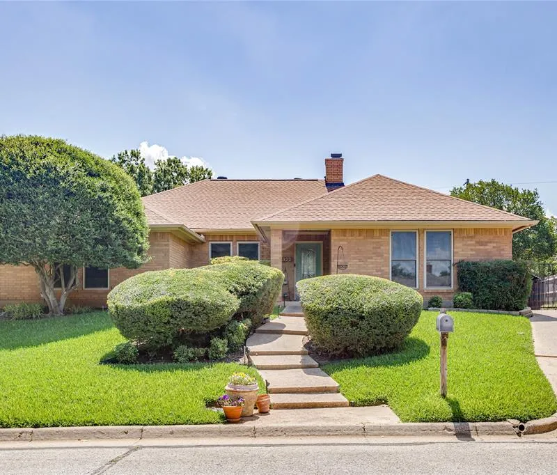 4322 Waycross Drive, Arlington TX 76016