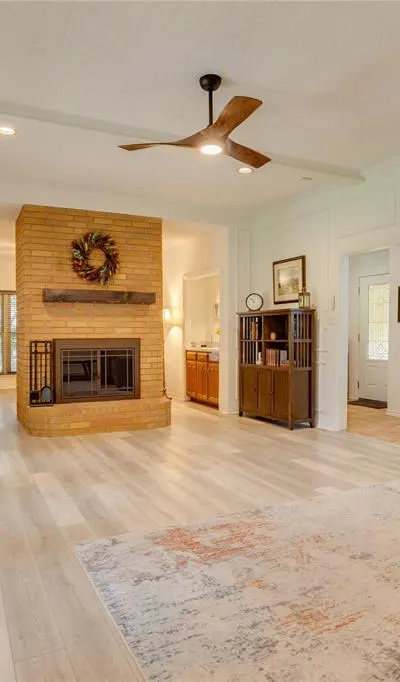 4322 Waycross Drive, Arlington TX 76016 - Photo 2
