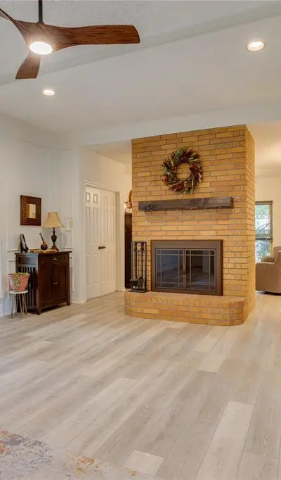 4322 Waycross Drive, Arlington TX 76016 - Photo 3