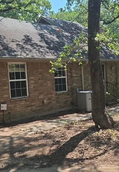 1100 Vz County Road 3530, Wills Point TX 75169