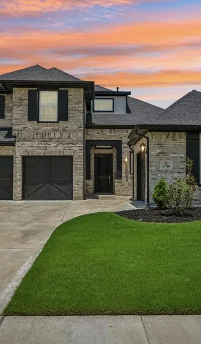 13748 Dorset Lane, Frisco TX 75035 - Photo 2