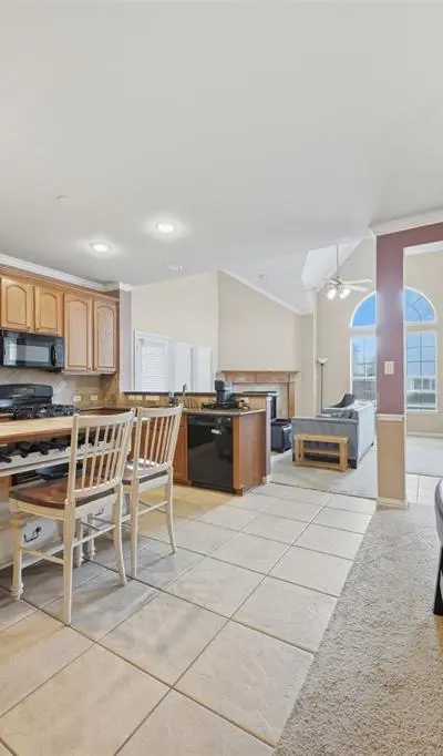 2140 Walnut Square Drive, Plano TX 75025 - Photo 3