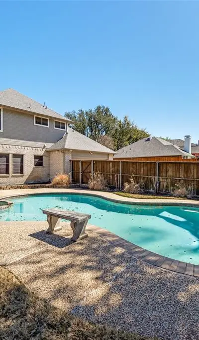 3807 Keystone Court, Carrollton TX 75007 - Photo 2