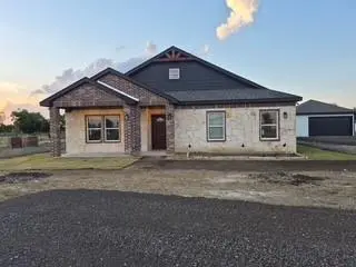 749 J L Drive, Valley View TX 76272