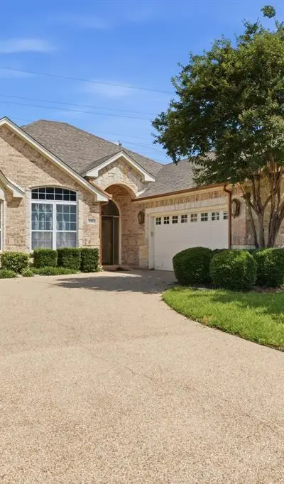 5504 Plata Lane, Benbrook TX 76126 - Photo 2
