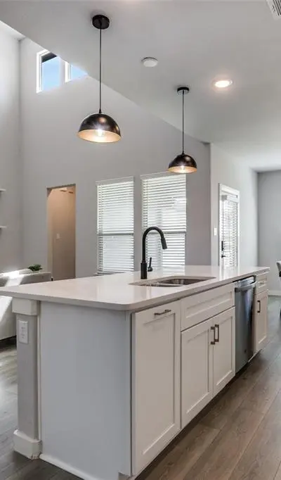 150 Camelia Street, Garland TX 75043 - Photo 3