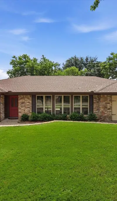2009 Tanglewood Drive, Grapevine TX 76051