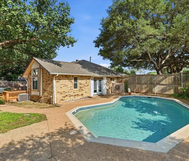 1824 Chatham Drive, Flower Mound TX 75028