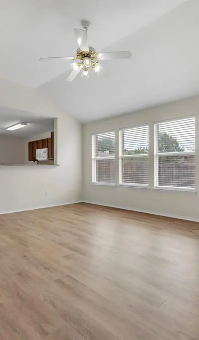 9237 Monument Court, Fort Worth TX 76244 - Photo 4
