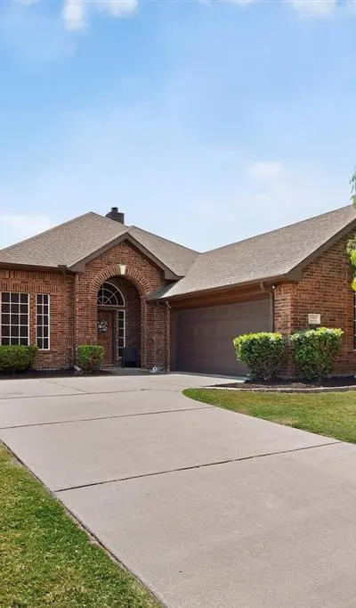 222 Brook Meadow Court, Midlothian TX 76065