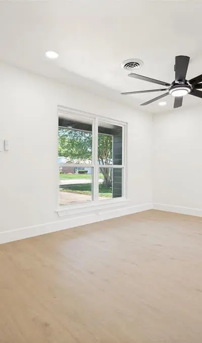 318 Parkwood Place, Lewisville TX 75067 - Photo 4