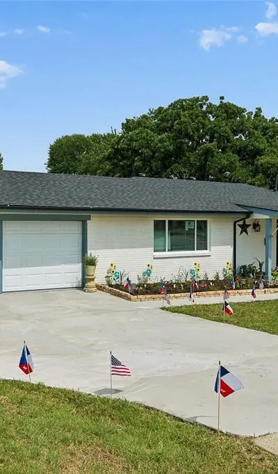 800 Lee Drive, Bedford TX 76022 - Photo 3
