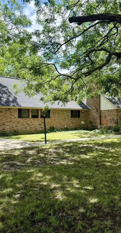 18048 Us-69, Whitewright TX 75491