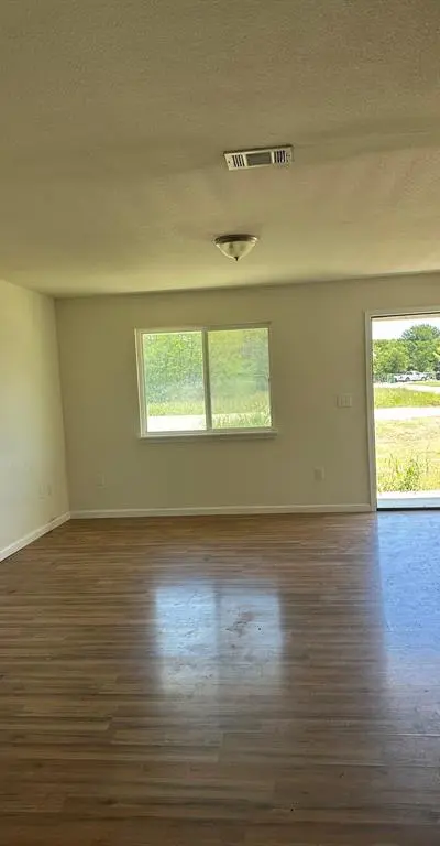 148 Bridlewood Lane, Bridgeport TX 76426 - Photo 3