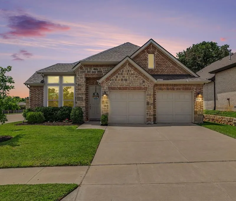 9320 Western Ridge Trail, North Richland Hills TX 76182