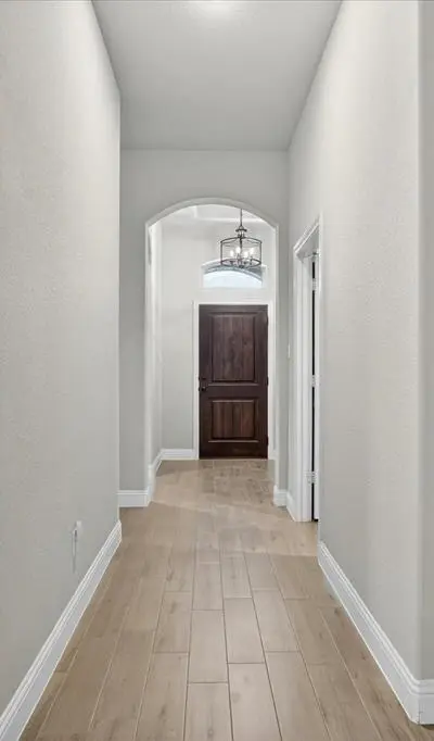 1641 Town Creek Circle, Weatherford TX 76086 - Photo 5