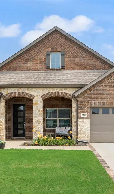 3712 Chapman Circle, Rowlett TX 75089