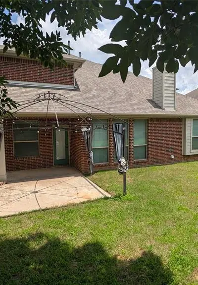 952 Tara Drive, Burleson TX 76028 - Photo 3