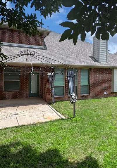 952 Tara Drive, Burleson TX 76028 - Photo 4