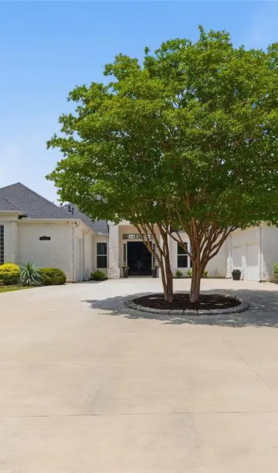10211 Calvery Court, Frisco TX 75035 - Photo 3