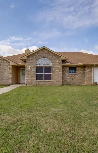 303 Bryant Street, Pottsboro TX 75076