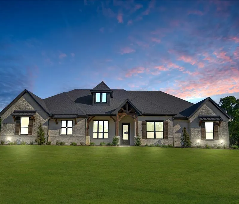 120 Daggett Drive, Decatur TX 76234