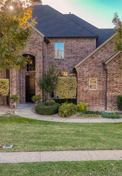 917 Crown Valley Drive, Weatherford TX 76087 - Photo 2