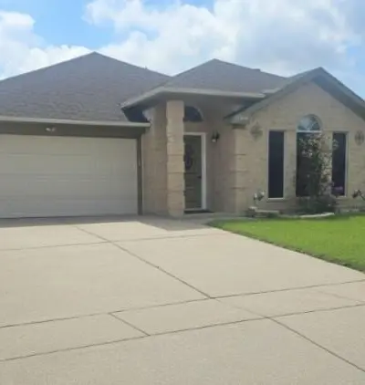 5905 Rising Meadow Drive, Arlington TX 76018