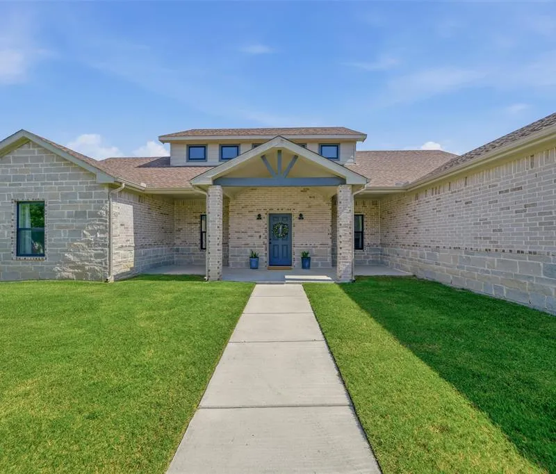202 County Road 4856, Newark TX 76071