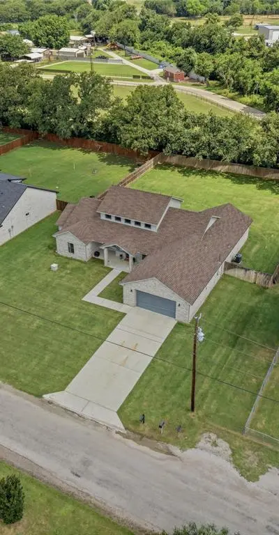 202 County Road 4856, Newark TX 76071 - Photo 4