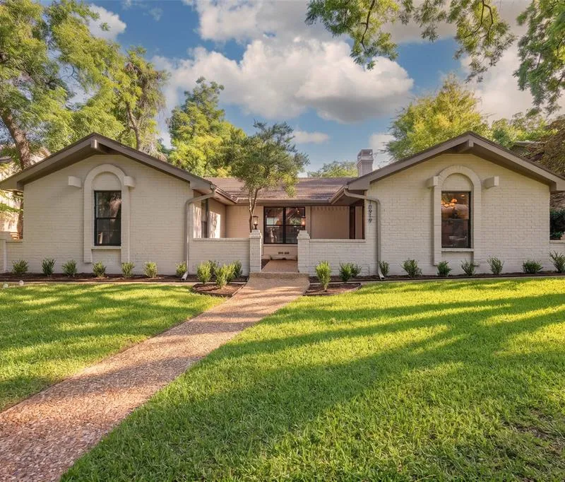 10919 Ridgemeadow Drive, Dallas TX 75218