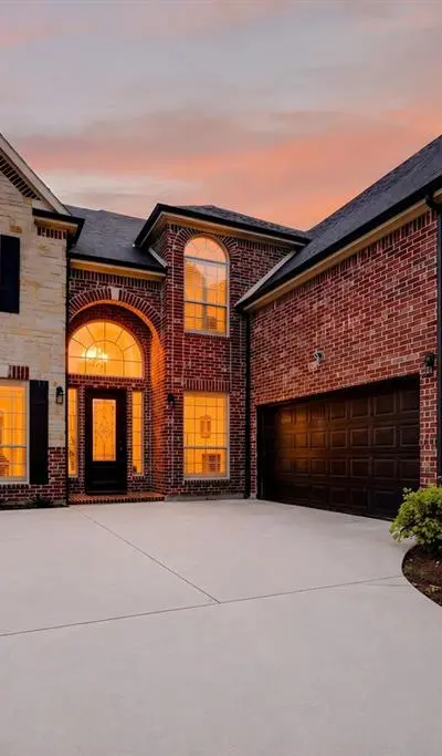 8306 Sawgrass Lane, Rowlett TX 75089