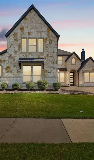 1013 Firecracker Drive, Justin TX 76247