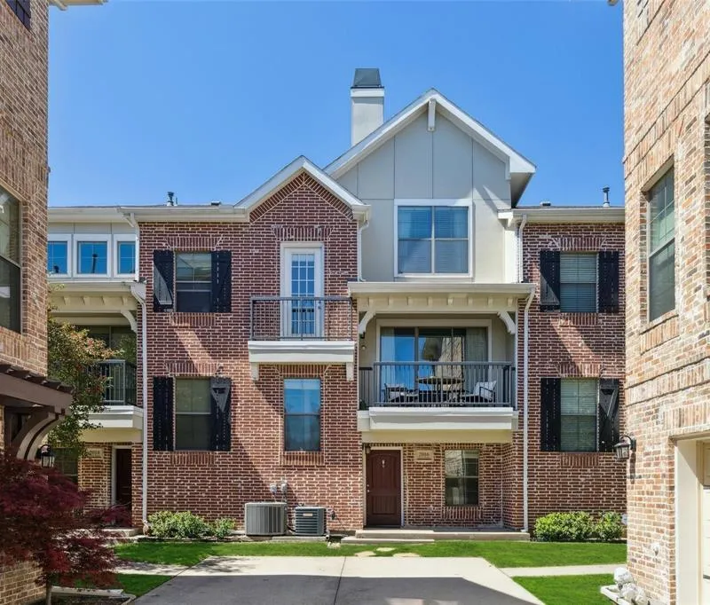 2016 Azure Pointe, Richardson TX 75080