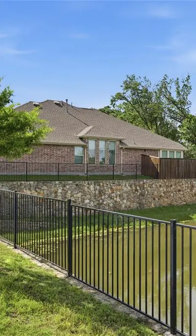 5325 Riverwalk Parkway, Garland TX 75040 - Photo 4