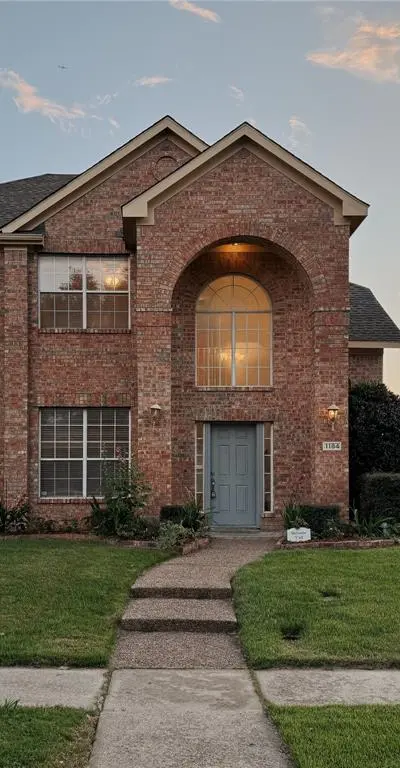 1184 Courtney Lane, Lewisville TX 75077