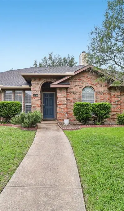 8205 Danbury Court, Rowlett TX 75089