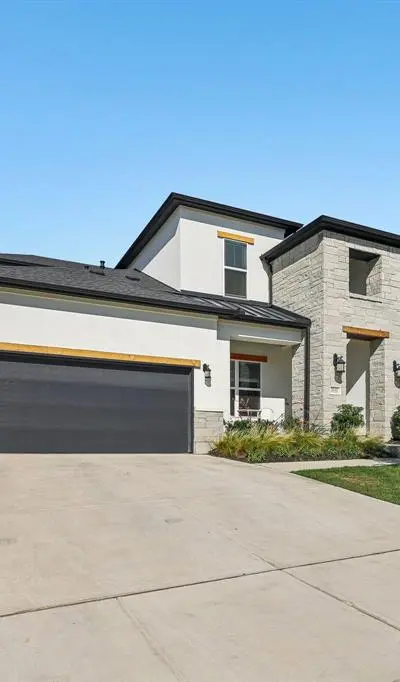 2212 Dunstan Drive, Fort Worth TX 76008 - Photo 3