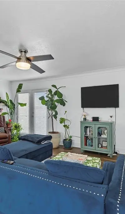5927 E University Boulevard # 221, Dallas TX 75206 - Photo 2