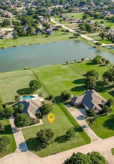 104 Island Circle, Shady Shores TX 76208