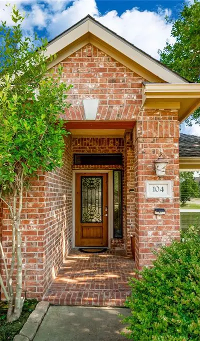 104 Island Circle, Shady Shores TX 76208 - Photo 4