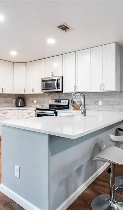 148 Triumph Road, Dallas TX 75241 - Photo 2