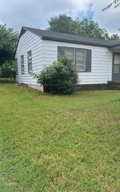 2602 Falls Drive, Dallas TX 75211 - Photo 5