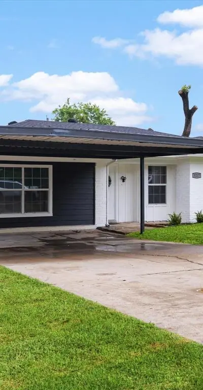 5217 Nell Street, Fort Worth TX 76119 - Photo 2