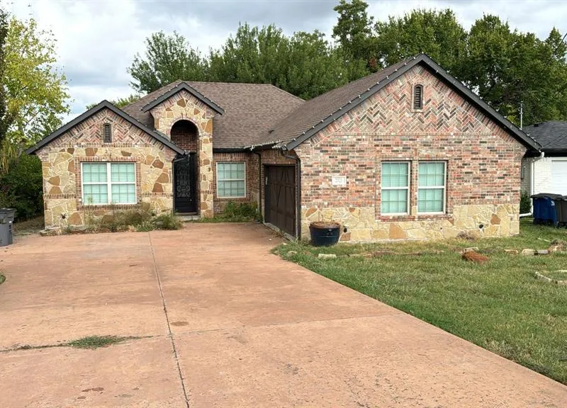 2321 3rd Street, Sachse TX 75048