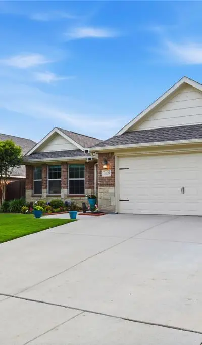 7409 Innisbrook Lane, Fort Worth TX 76179 - Photo 2