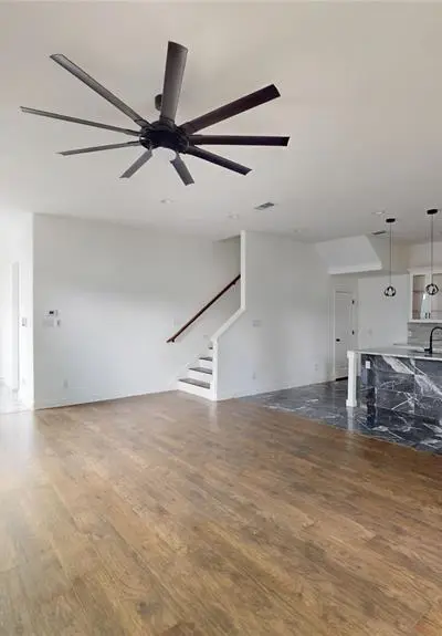 1301 Compton Street, Dallas TX 75203 - Photo 5