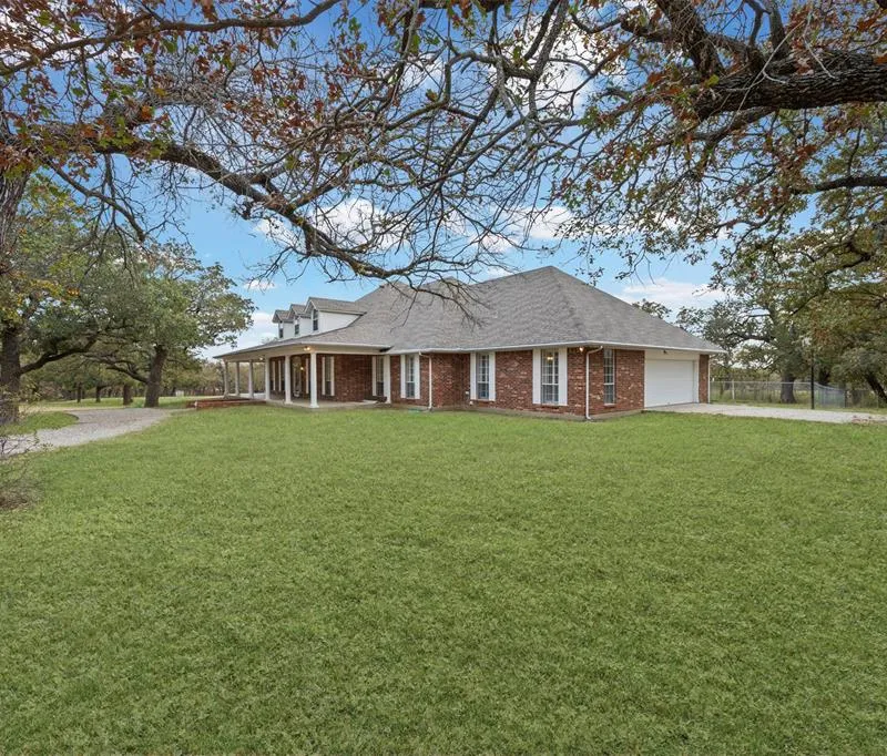 26184 S Fm 4, Lipan TX 76462