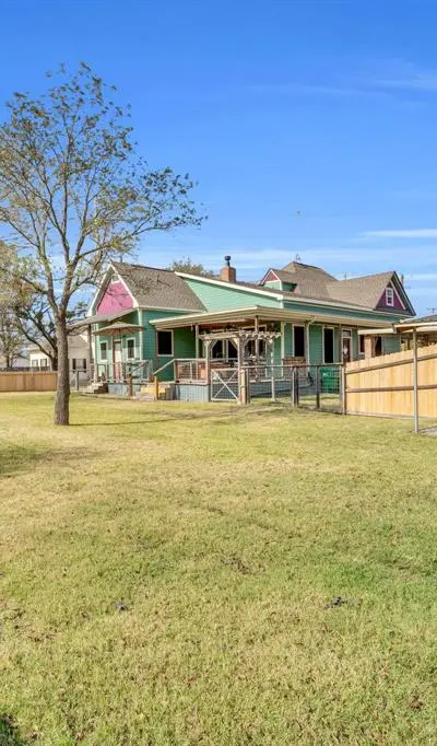 312 W 8th Street, Ferris TX 75125 - Photo 5
