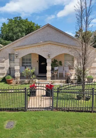 1717 E Harvey Avenue, Fort Worth TX 76104 - Photo 3